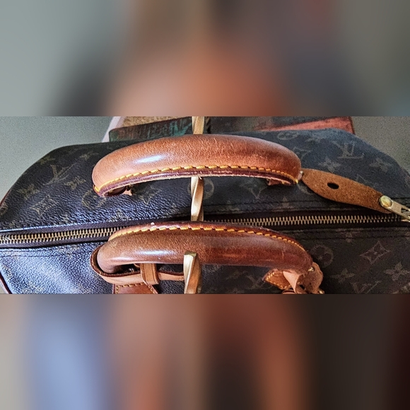 Louis Vuitton Speedy 35 Boston Bag - Picture 6 of 11